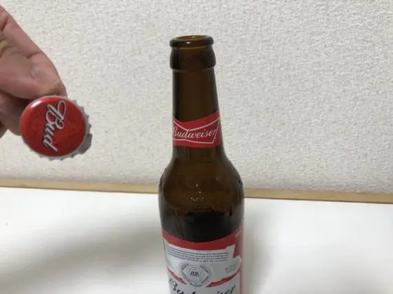 栓抜きがない時の代用できるもの 知っておくと役立つ技 Masamedia 栓抜きがない時の代用できるもの 知っておくと役立つ技 Masamedia